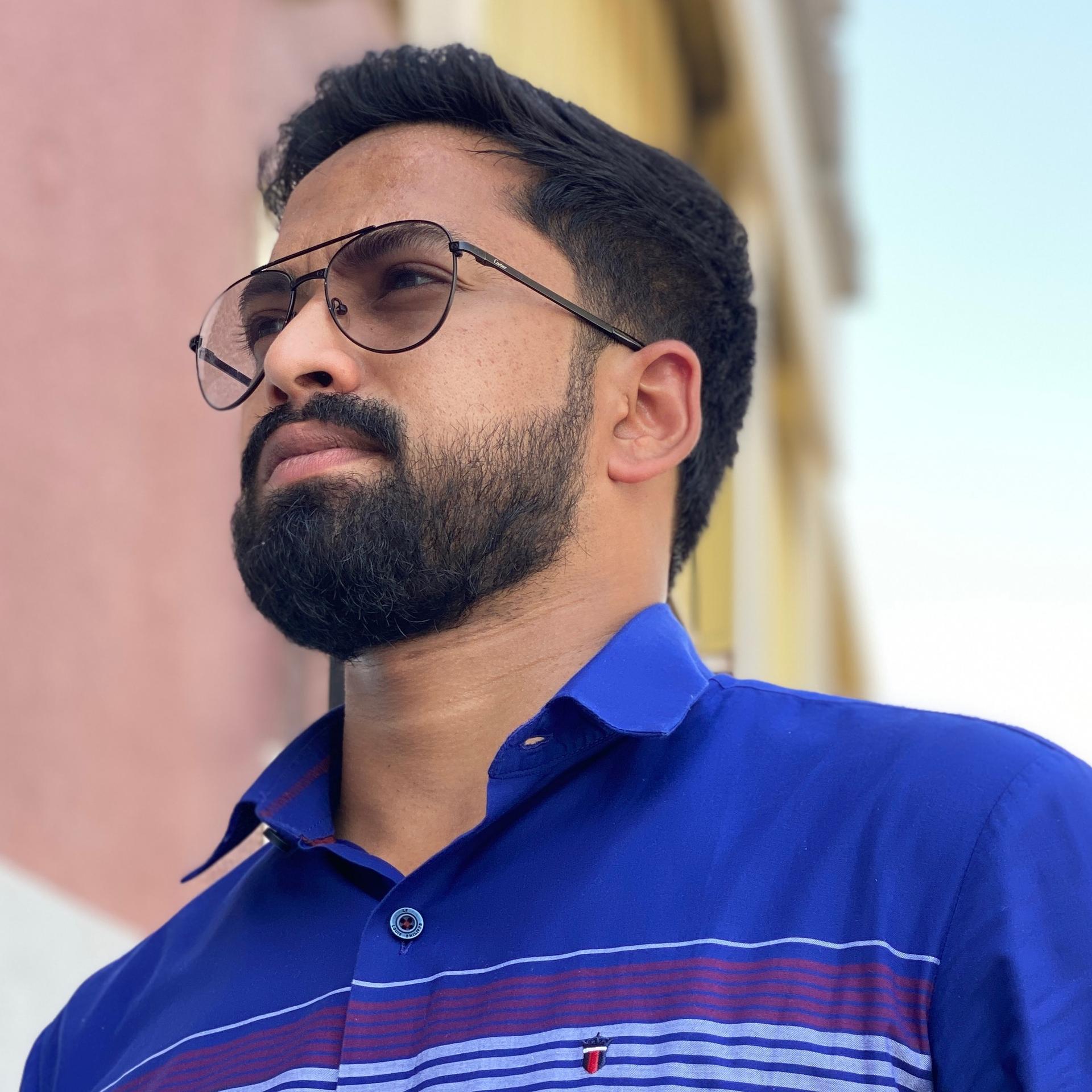 ZENIN NAZAR